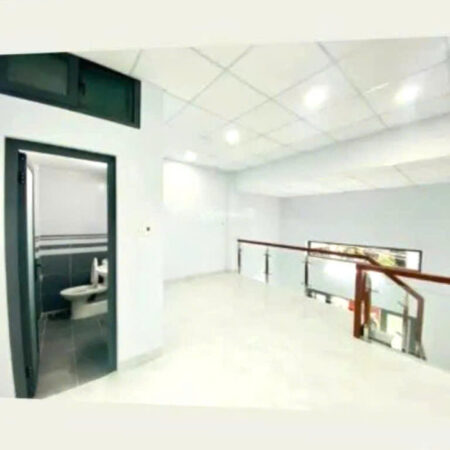 Nhà Mới, ở ngay, Nguyễn tuyển, Q2, Cho Thuê 5tr/tháng, DTsd 68m2. Giá chỉ 4.1 ty