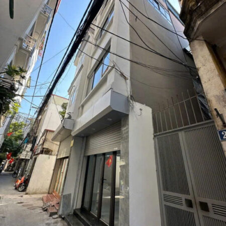 NHÀ MỚI NGÕ THÔNG Ô TÔ QUA PHỐ HOÀNG NHƯ TIẾP 40 M2,5 TẦNG,MẶT TIỀN 3.8M, 9,1 TỶ.