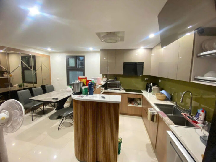 Phố Lạc Long Quân – ô tô tránh – KD VP – full nội thất – 27 tỷ