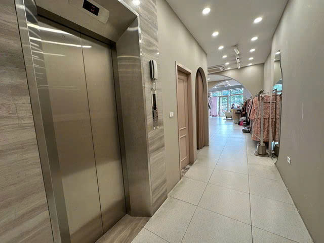 SIÊU PHẨM MẶT PHỐ HỒNG TIẾN,VỈA HỀ – KINH DOANH, 120M2, 8 TẦNG,MẶT TIỀN 5.6M, 67 TỶ,LONG BIÊN.