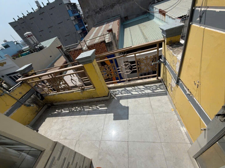 BÁN NHÀ SIÊU HOT – 40m² – 5 TẦNG – Ô TÔ VÀO NHÀ – HẺM THÔNG – KHU VIP TÂN PHÚ