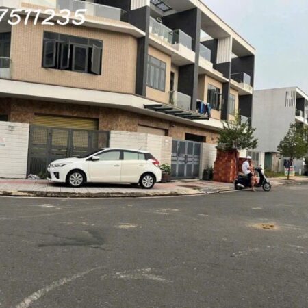 Cần bán căn biệt thự thô gốc 2 mặt tiền . Phường Bửu Long GĐ3, Biên Hòa, Đồng Nai.