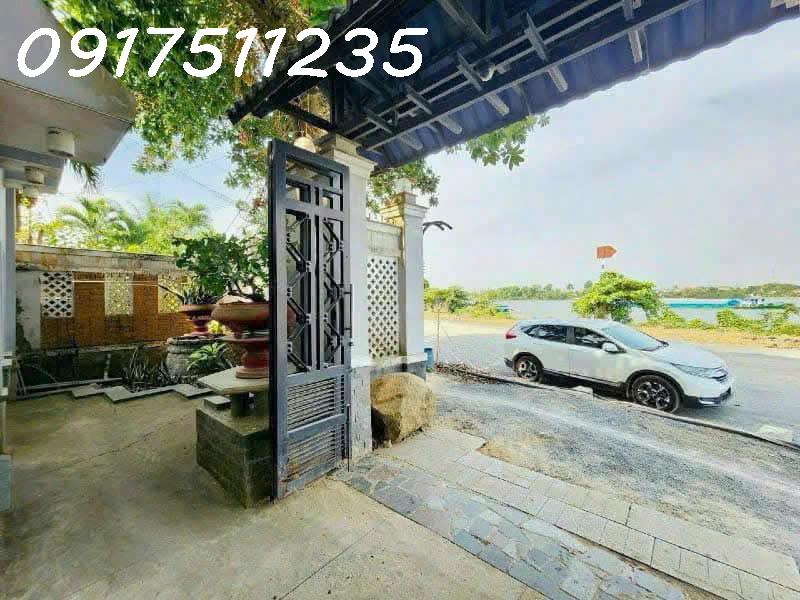Căn nhà vườn view sông Bửu Long, Biên Hòa, Diện tích 1200M2, Sổ riêng full thổ cư, Mặt tiền đường