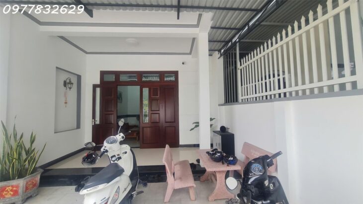 Bán nhà 2 lầu Hẻm Nguyễn Công Trứ – Tân Thiện – TX LaGi giá ngộp sổ riêng Bán nhà 2 lầu Hẻm Nguyễn Công Trứ – Tân Thiện – TX LaGi giá ngộp sổ riêng