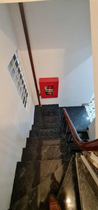 BÁN NHÀ ĐỐNG ĐA – 7 TẦNG THANG MÁY – LÔ GÓC 70m – 15,5 tỷ