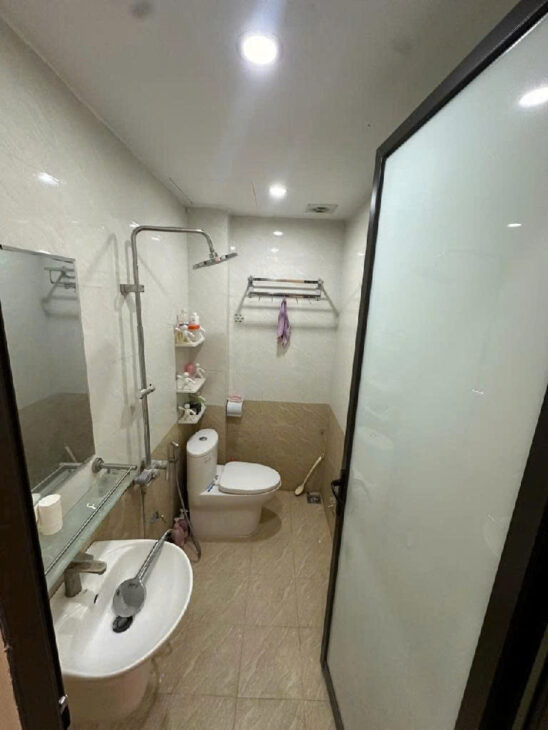 NHÀ ĐẸP HÀO NAM – VỊ TRÍ VÀNG TRUNG TÂM – 7,85 tỷ-34m