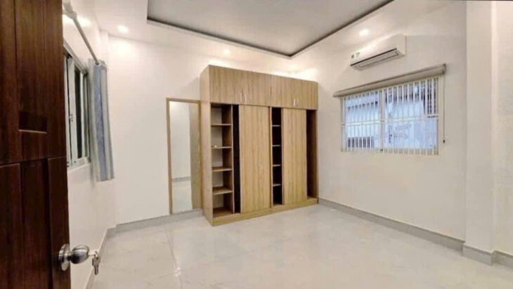 NHÀ PHẠM VĂN CHÍ QUẬN 6 2 TẦNG 4.6x17M CHỈ 8.x TỶ