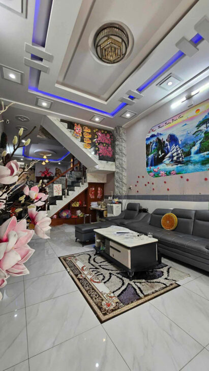 BÁN NHÀ HẺM HUỲNH THỊ HAI 4 TẦNG 4,2M *21M GIÁ 5.1 TỶ