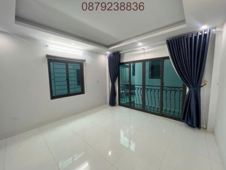 Bán Nhà THÁI THỊNH, 35m², 5 Tầng, Ngõ Rộng, Thoáng Sáng, Ở Sướng, Yên Tĩnh, Chỉ 6.55 Tỷ