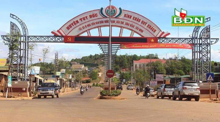 CHÍNH CHỦ CÓ 2 LÔ ĐẤT CẦN BÁN GẤP Ở ĐỒNG NAI VÀ ĐẮK NÔNG