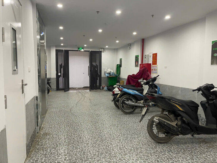 CHÍNH CHỦ CẦN TIỀN BÁN GẤP TÒA NHÀ DỊCH VỤ CĂN HỘ CHO THUÊ PHỐ MỄ TRÌ THƯỢNG QUẬN NAM TỪ LIÊM 82m2