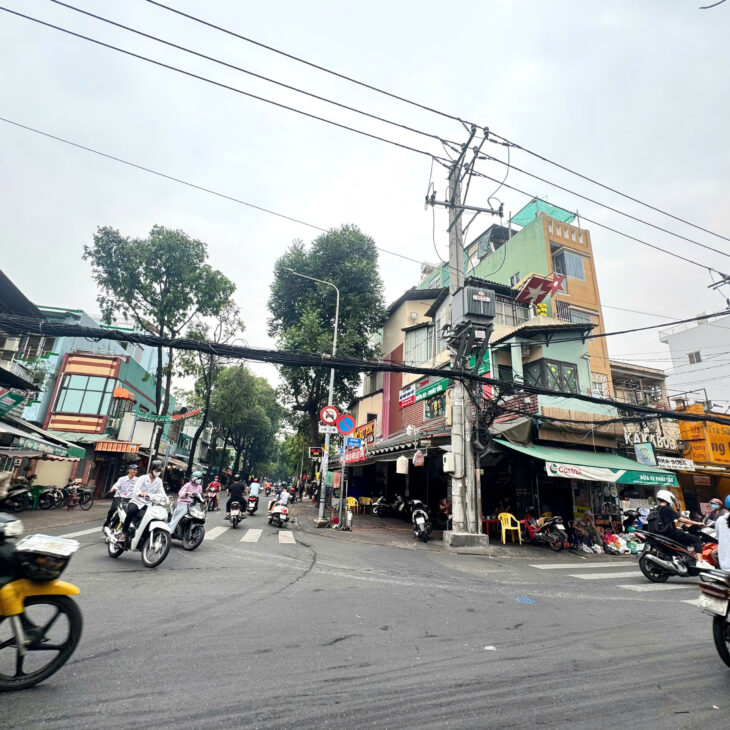 BÁN NHÀ MẶT TIỀN KINH DOANH & CĂN HỘ DỊCH VỤ – ĐƯỜNG TÔN ĐẢN, P.10, QUẬN 4