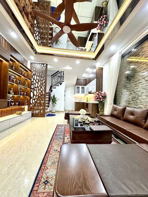 BÁN NHÀ PHAN KẾ BÍNH 36.8M 5 TẦNG FULL NỘI THẤT GẦN PHỐ GIÁ 8.9 TỶ 0878168006