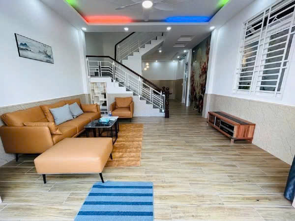 Nhỉnh 6 Tỷ xíu – Nhà hẻm xe hơi Sát mặt tiền đường Số 3 P9 Gò Vấp