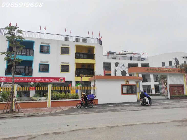 Cực Kì Hiếm-Ngọc Thụy, Long Biên- Phân lô vỉa hè ô tô tránh, Mặt tiền 7,5m Kinh doanh cực đỉnh