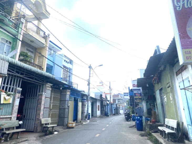 Bán Gấp nhà, Tân Phú Thủ Đức, HXH, DT 55m2 ( 5.3 x 10.3 ), HDT 5 tr/tháng, chỉ 3.1 ty