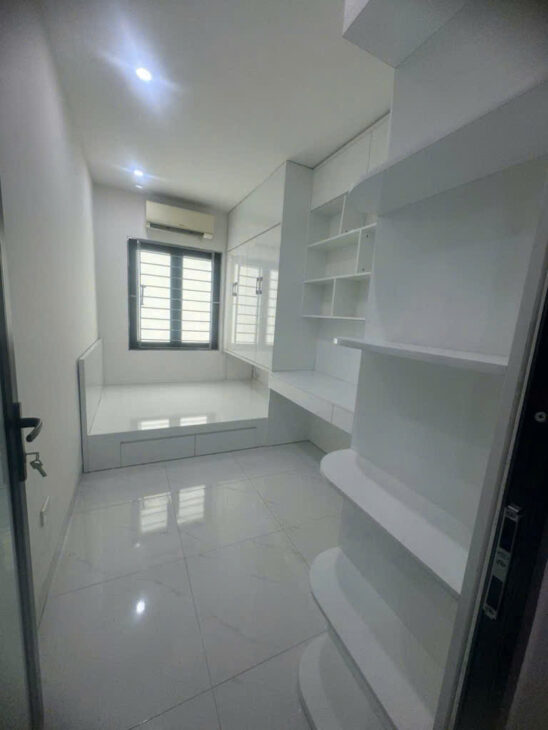 Bán Nhà Đông Thiên Lĩnh Nam 32m 3 Tầng 3 Ngủ Nhà Mới Giá 2.95 Tỷ