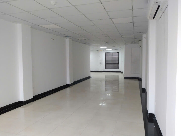 CC CHO THUÊ MẶT BẰNG LÀM VP NHÀ MẶT PHỐ HOÀNG VĂN THÁI – TX, DT 150M2, GIÁ 19.5TR, TT LINH HOẠT