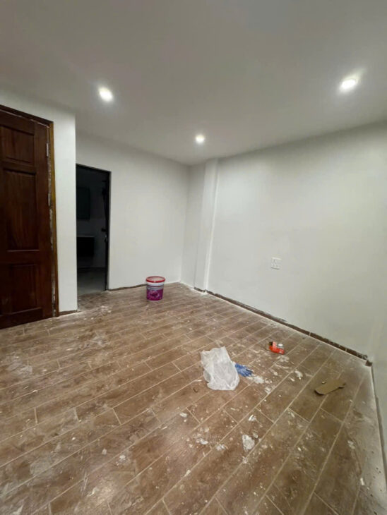 6 TẦNG THANG MÁY- NHÀ MỚI KOONG-VÀI BƯỚC RA HỒ LINH QUANG, Ô TÔ TRÁNH 45 m, 6 tầng, Mt 6m. 8.5 tỷ