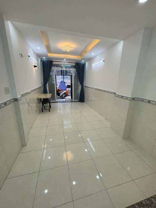 BÁN NHÀ 45M2 – 2 TẦNG 2PN 2WC – KỀ KHU TÊN LỬA BÌNH TÂN – CHỈ 2.99 TỈ