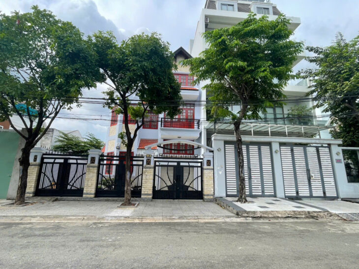 BIỆT THƯ 200M2 – 10 X 20M – KHU TÊN LỬA – AEON BÌNH TÂN – NHỈNH 22 TỈ