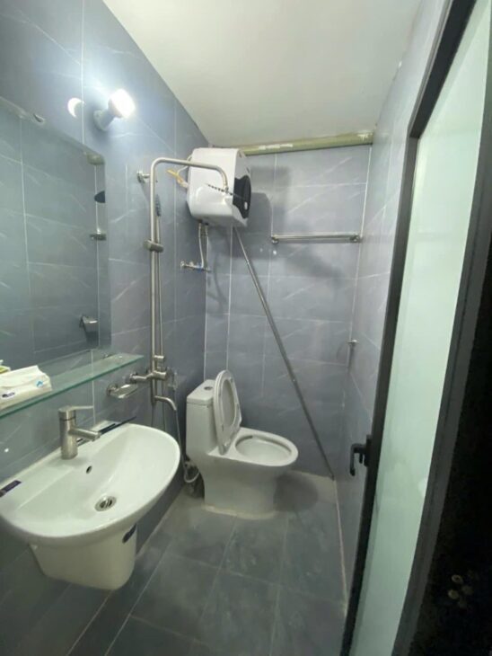 BÁN NHÀ -NGUYỄN LƯƠNG BẰNG-ĐỐNG ĐA-NHÀ ĐẸP-NGÕ CỰC THOÁNG-Ở SƯỚNG