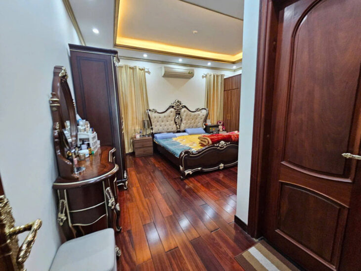 Bán CC mini tại vừa ở vừa cho thuê Tam Khương, Đống Đa,105m2,& Tầng , 12P DT 100 triệu/ tháng Giá