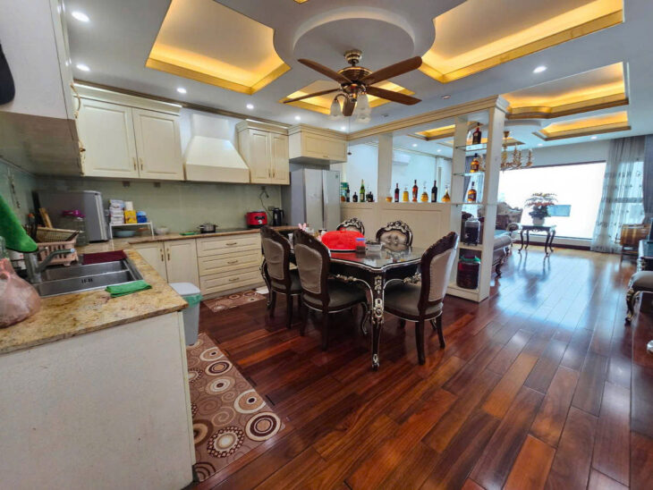 Bán CC mini tại vừa ở vừa cho thuê Tam Khương, Đống Đa,105m2,& Tầng , 12P DT 100 triệu/ tháng Giá