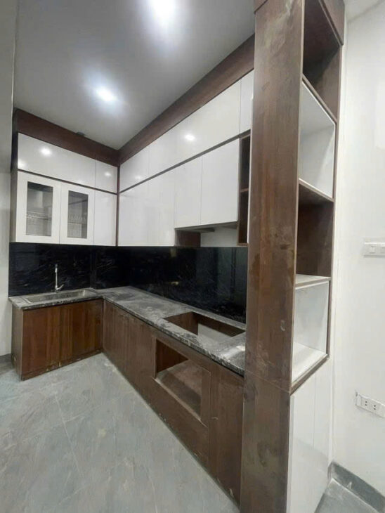 BÁN NHÀ RIÊNG PHỐ NGỌC THỤY- LONG BIÊN,30 M2, 5 TẦNG, MẶT TIỀN 4.3M,5.9 TỶ.