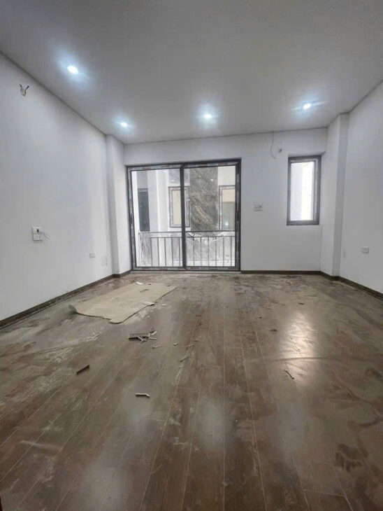 BÁN NHÀ RIÊNG PHỐ NGỌC THỤY- LONG BIÊN,30 M2, 5 TẦNG, MẶT TIỀN 4.3M,5.9 TỶ.