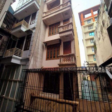 bán nhà Đống Đa 63m Đặng Tiến Đông, 2 thoáng, ô chờ thang máy