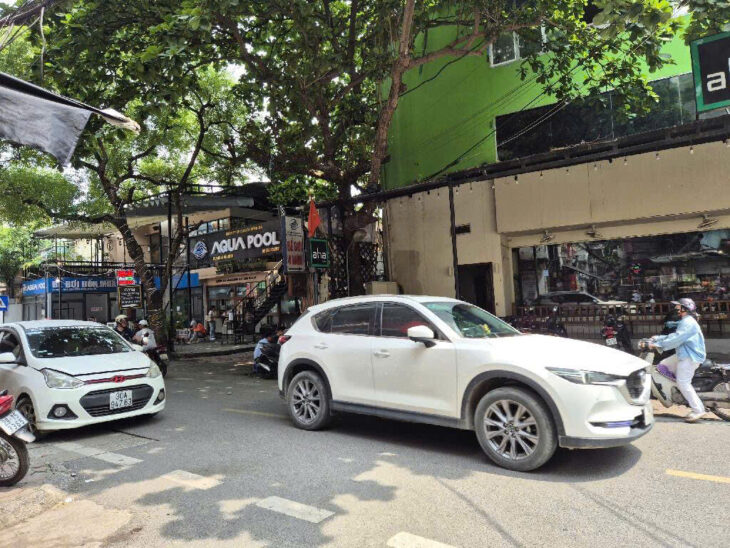 bán nhà Đống Đa 63m Đặng Tiến Đông, 2 thoáng, ô chờ thang máy