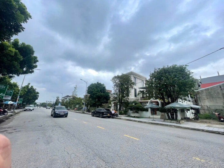 ???? Bán lô góc siêu đẳng cấp Vị Trí LuxuRy Huế Đồng Khởi hàng hiếm ❌ Chỉ 10,X Tỷ – 197,5m❌