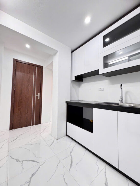 Tập thể Phương Mai Đống Đa 65 mét, 2 phòng ngủ,1 khách,bếp, sổ đỏ 2,8 tỷ