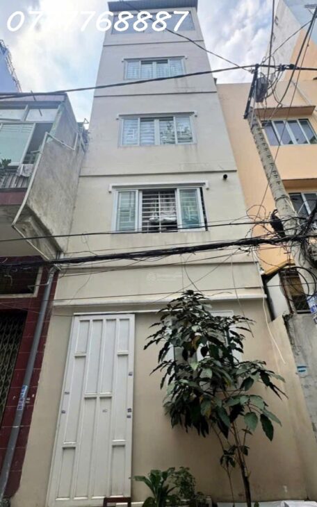 Bán nhà 6 tầng, thang máy 2MT Nguyễn Phúc Nguyên, P.9, Quận 3