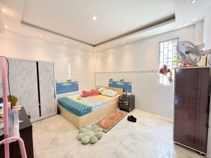 BÁN NHÀ 4 TẦNG BTCT– 60m2- SÁT MẶT TIỀN KÊNH TÂN HÓA–NHỈNH 6 TỶ