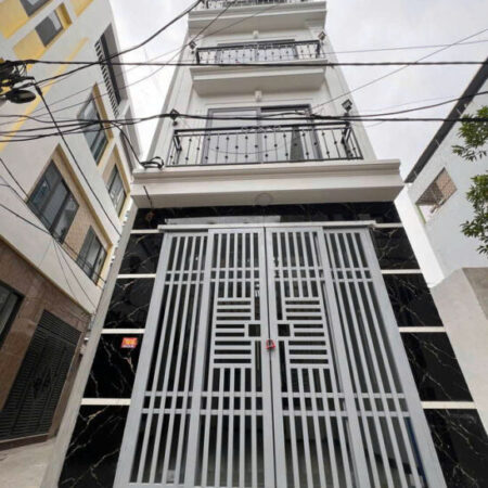 NHÀ MỚI PHỐ NGỌC LÂM, 33 M2, 5 TẦNG,MẶT TIỀN 3.2M, 6.55 TỶ.