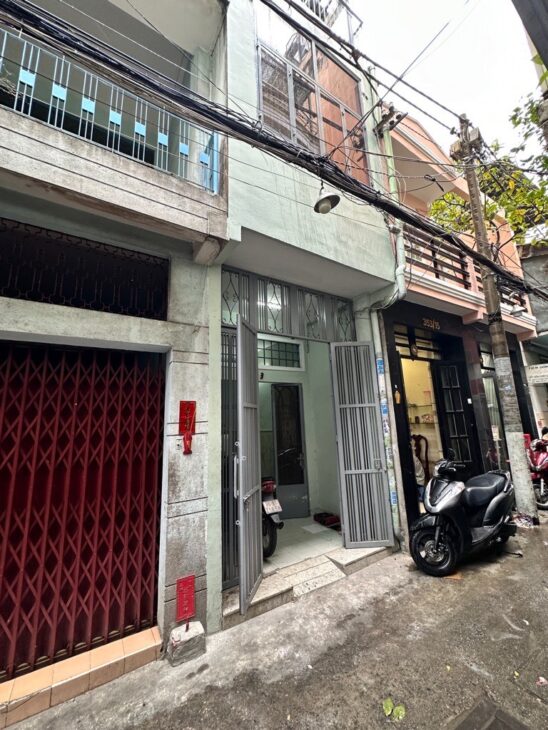 Bán nhà riêng tại Đường Phạm Ngũ Lão, Quận 1, 5,3 tỷ, 35 m2 , ô tô tránh, kinh doanh 20tr/th