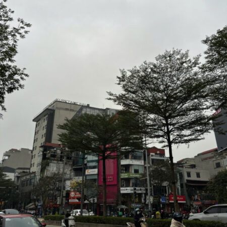 Mặt phố Kim Mã – 1 căn duy nhất – 23 tỷ diện tích 53m mặt tiền 4.5m