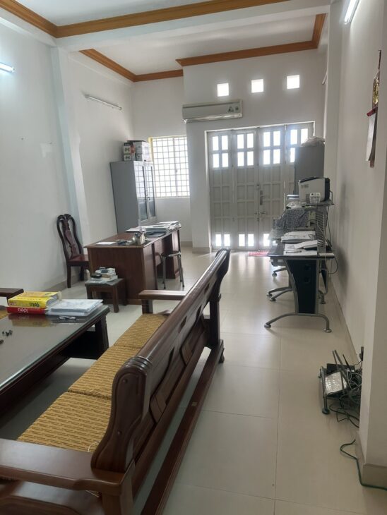 Bán NHÀ MẶT TIỀN MỚI. Giá tốt. Vị trí đẹp, P.9, Q. Phú Nhuận