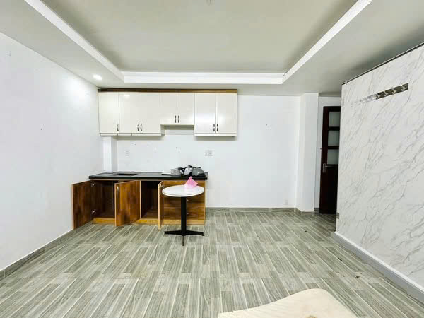 ????HI.ẾM ????- MẶT T.IỀN HOA LAN, SAU LƯNG PHAN XÍCH LONG, P2, PHÚ NHUẬN – 6 TẦNG