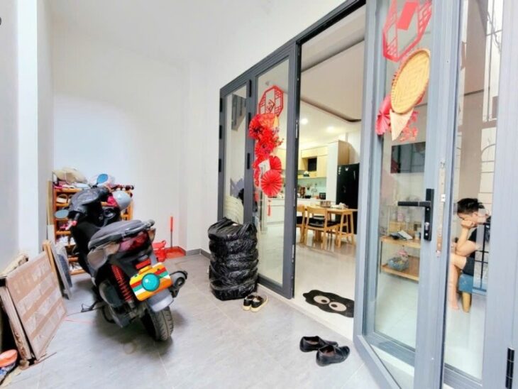 SÁT HẺM XE HƠI Nguyễn Thị Huỳnh Phường 11 Phú Nhuận – 40M2 (6X6.5) – 4 TẦNG – GIÁ CHỈ 6.7 TỶ