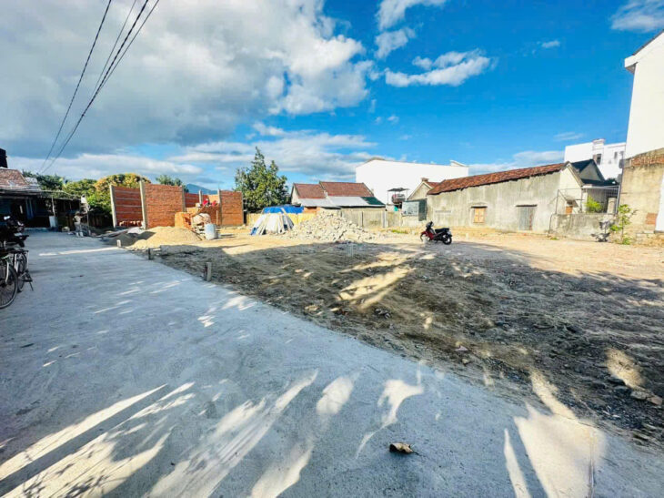 Còn 1 lô thị trấn Diên Khánh giá siêu rẻ _LH 0982273122