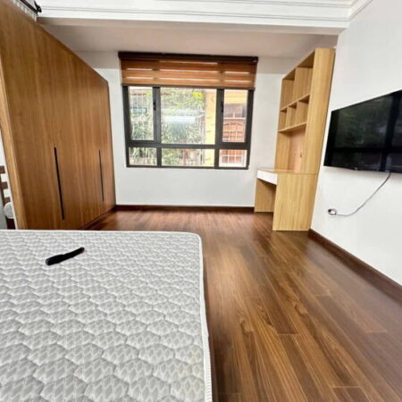 Bán gấp nhà lô góc ngõ 262 Nguyễn Trãi, Thanh Xuân: DT 52m2 , 4 tầng, MT 4,2m. Giá 8,3 tỷ.