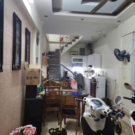 Bán nhà 5 tầng 33m giá 5ty9 cực đẹp tại Giáp Nhất, Ngã Tư Sở