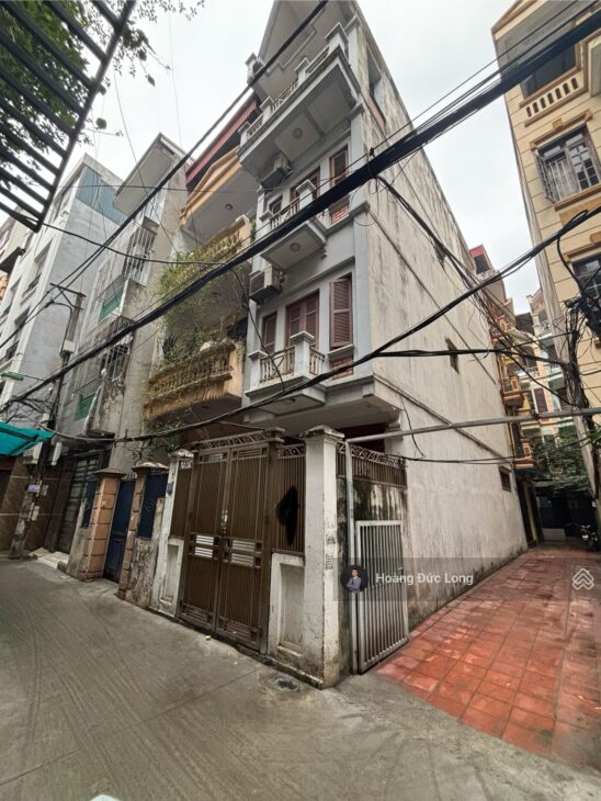 Nhà Nguyễn Khánh Toàn, lô góc 3 thoáng, ngõ thông, 5 tạ đỗ cửa nhà, 47m2*4T, giá 10.8 tỷ có TL