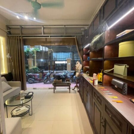 PHỐ VIP LÝ NAM ĐẾ💥 HOÀN KIẾM💥 71M2 x 6T💥 MT 5.8M💥 35.5 TỶ💥 THANG MÁY💥 GẦN PHỐ💥 OTO ĐỖ CỬA