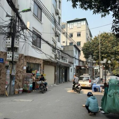 BÁN NHÀ PHẠM VĂN ĐỒNG – VIEW HỒ- NGÕ THÔNG- KINH DOANH- VÀI BƯỚC CHÂN RA PHỐ- NGÕ Ô TÔ.