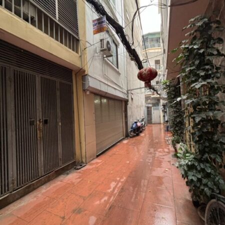 BÁN NHÀ ĐỊNH CÔNG THƯỢNG, HOÀNG MAI, BA GÁC ĐỖ CỬA, GẦN Ô TÔ, 35M2, 7.15TỶ(CTL) BÁN NHÀ ĐỊNH CÔNG THƯỢNG, HOÀNG MAI, BA GÁC ĐỖ CỬA, GẦN Ô TÔ, 35M2, 7.15TỶ(CTL)