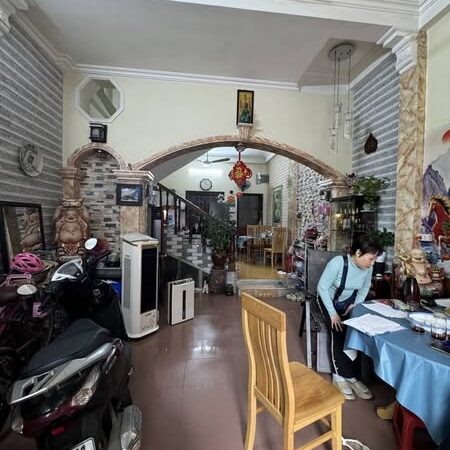BÁN NHÀ HOÀNG LIỆT, HOÀNG MAI, PHÂN LÔ, Ô TÔ VÀO NHÀ , 43M2, 9.9 TỶ(CTL)